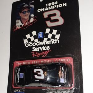 Vintage 1995 Action Dale Earnhardt 1994 NASCAR Champion Car